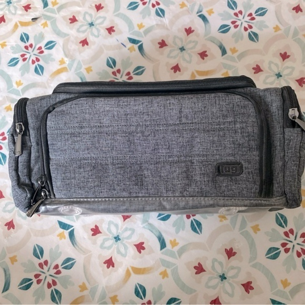 Lug Charcoal Toiletry Bag